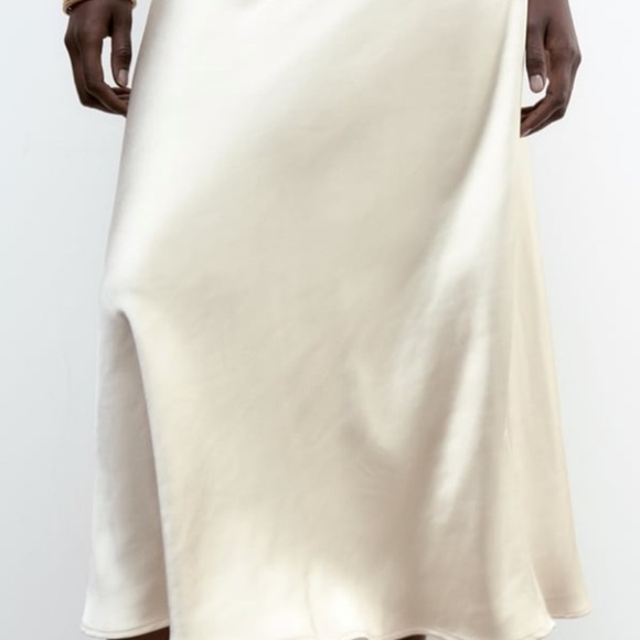 ZARA Woman Sandals with rolled thin straps. Rounded toe. Buckle strap 40/9US - Picture 9 of 13